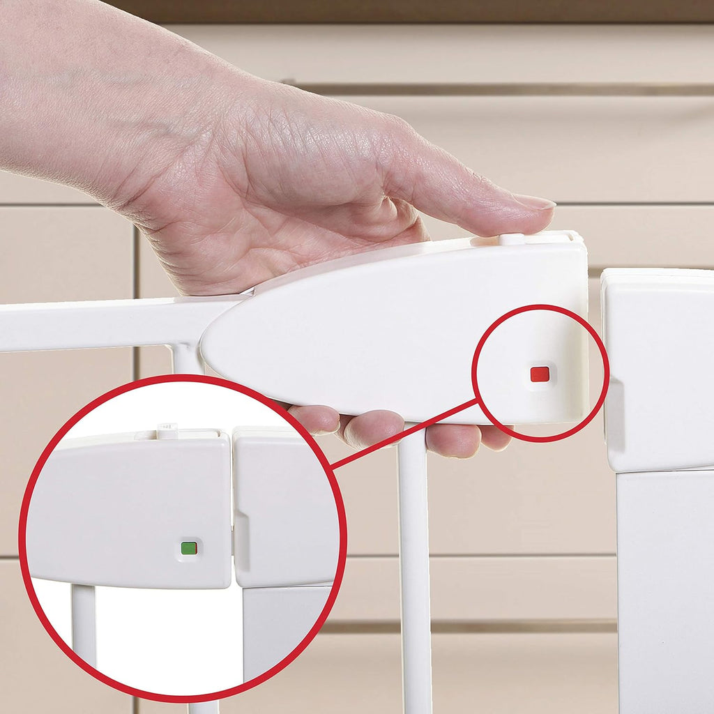 White Magnetic Auto Close Baby Gate I58017
