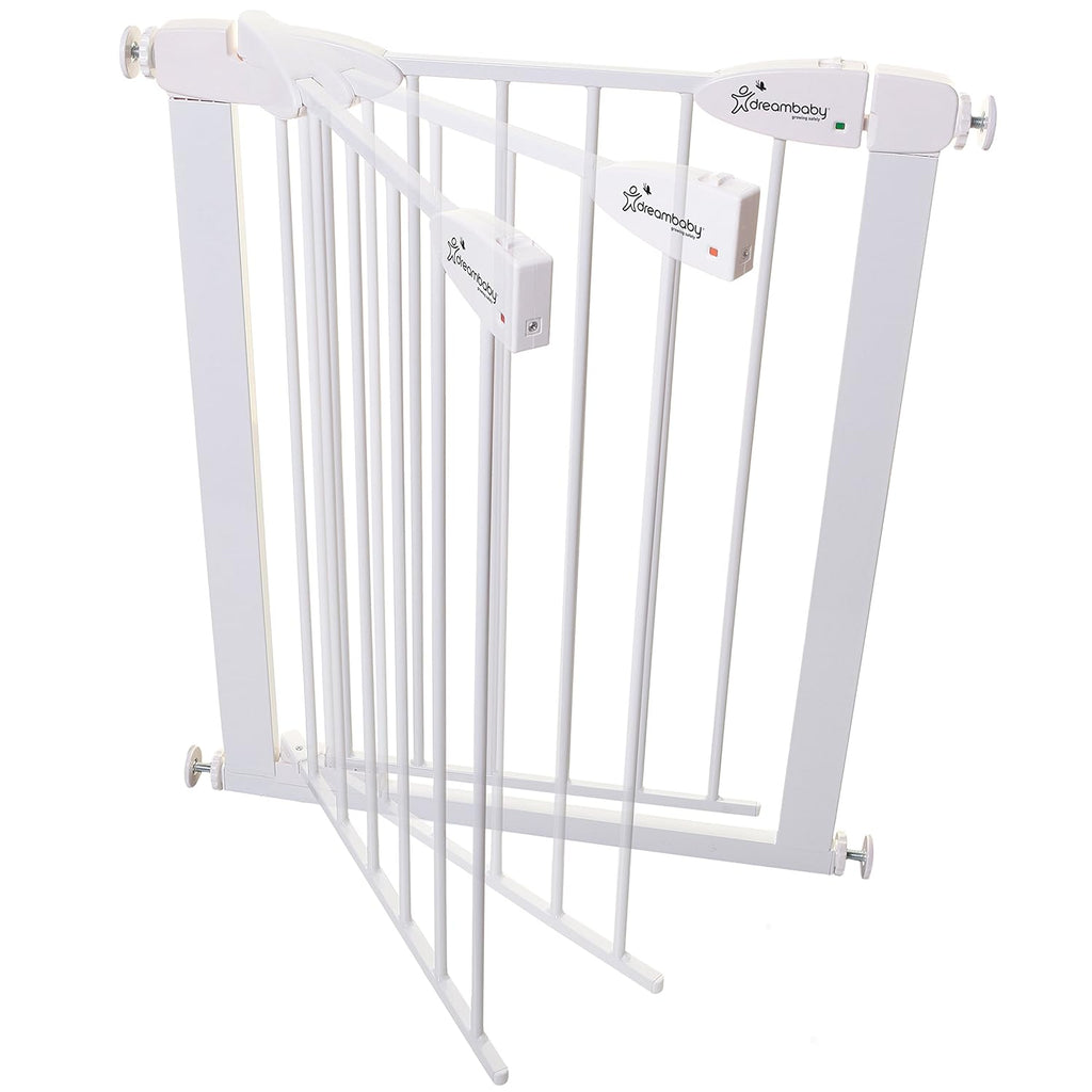 White Magnetic Auto Close Baby Gate I58017
